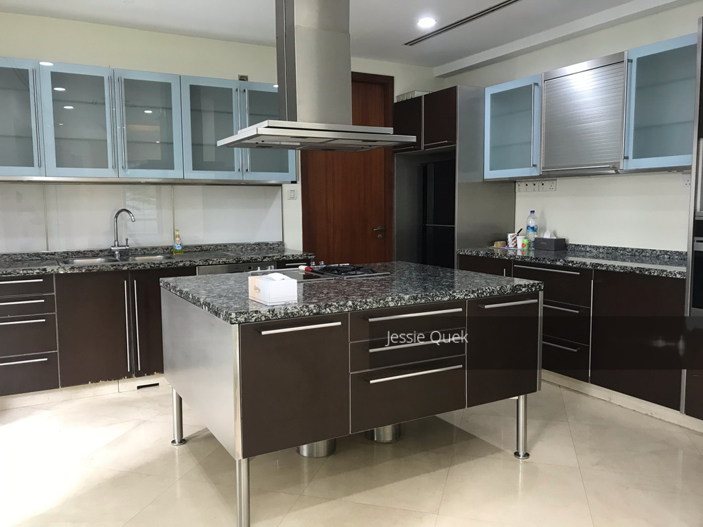 The Tomlinson (D10), Apartment #211055191